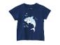 Blaues Kurzarm-T-Shirt mit Hai- und Fischmotiv.