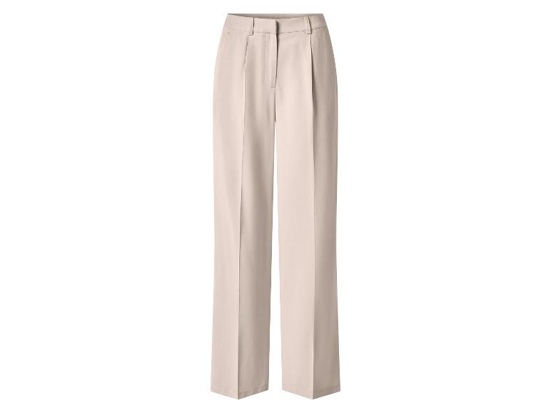 Hellbeige plissierte Hose mit geradem Beinschnitt.