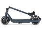 Soflow E-Scooter, dunkelblau, Retro-Design.