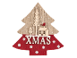 Hölzerne Weihnachtsbaumdekoration mit XMAS-Schriftzug, einem Haus und Bäumen.