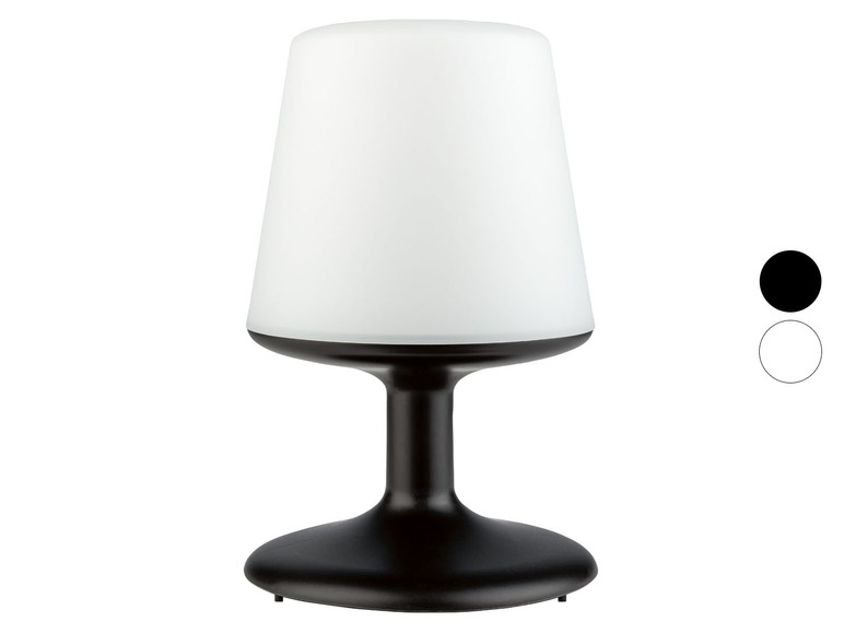 Eine schwarze Tischlampe mit einem weißen Lampenschirm.