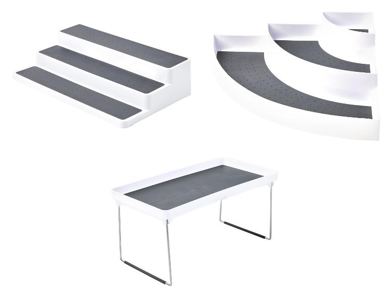 Drei verschiedene Arten von Küchenregalen: dreistufig, eckig und faltbar.