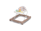 Beiger Babywalker mit farbigem Sitz und Spielzeug auf weißem Hintergrund.