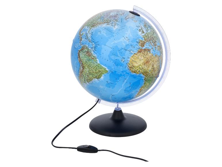 Beleuchteter Globus mit politischer Karte, zeigt Nord- und Südamerika, Europa und Afrika.