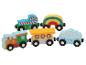 Buntes Holzeisenbahn-Set mit Lokomotive und Waggons, inklusive Regenbogen- und Wolkenwaggon.