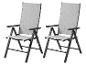 Zwei graue klappbare Gartenstühle mit schwarzen Gestellen