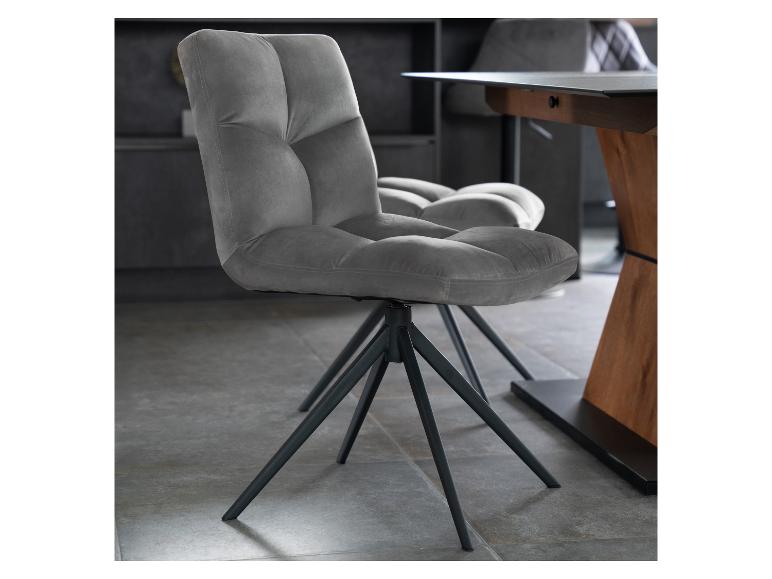 Grauer Samt-Esszimmerstuhl mit schwarzen Metallbeinen in modernem Interieur.