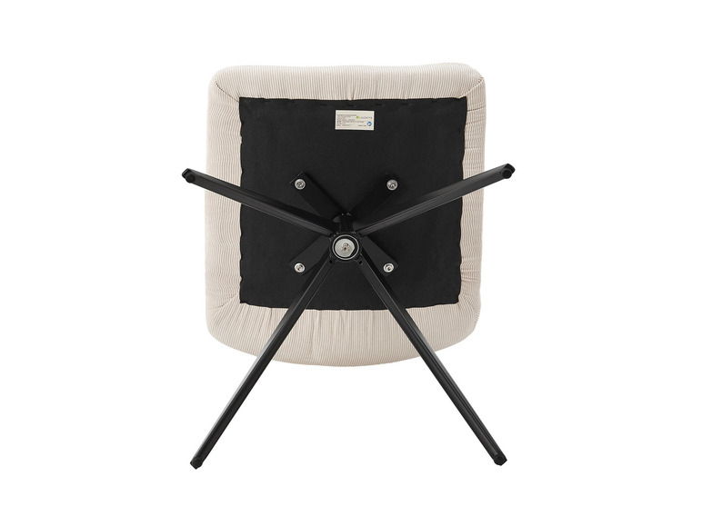 Ein beiger Stuhl mit schwarzen Beinen von Jyskys.