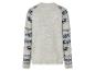 Beigefarbener Pullover mit Rentiermotiv.