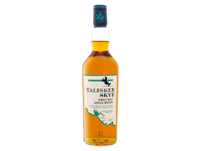Talisker Skye Single Malt Scotch Whisky Flasche mit Etikett, das die Isle of Skye zeigt.