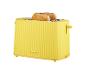 Gelber SilverCrest Toaster mit zwei Scheiben geröstetem Brot