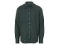 Dunkelgrünes Langarmhemd.