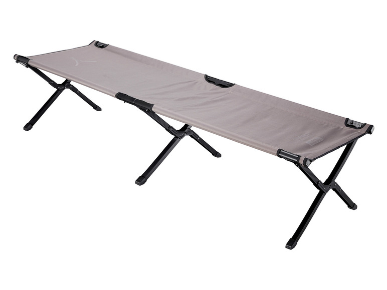 Ein graues Campingbett mit schwarzen Metallbeinen.
