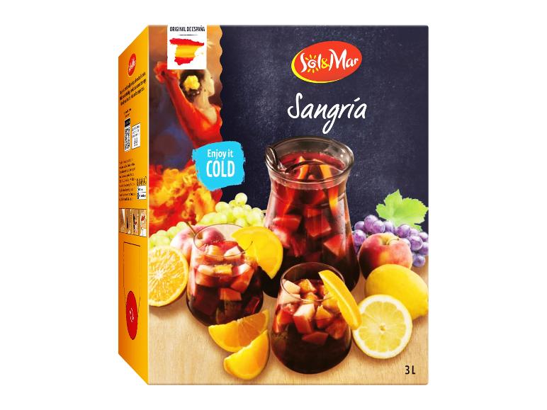 Sangria-Verpackung mit Krug und Gläsern des Getränks, Früchten und einer Flamenco-Tänzerin.