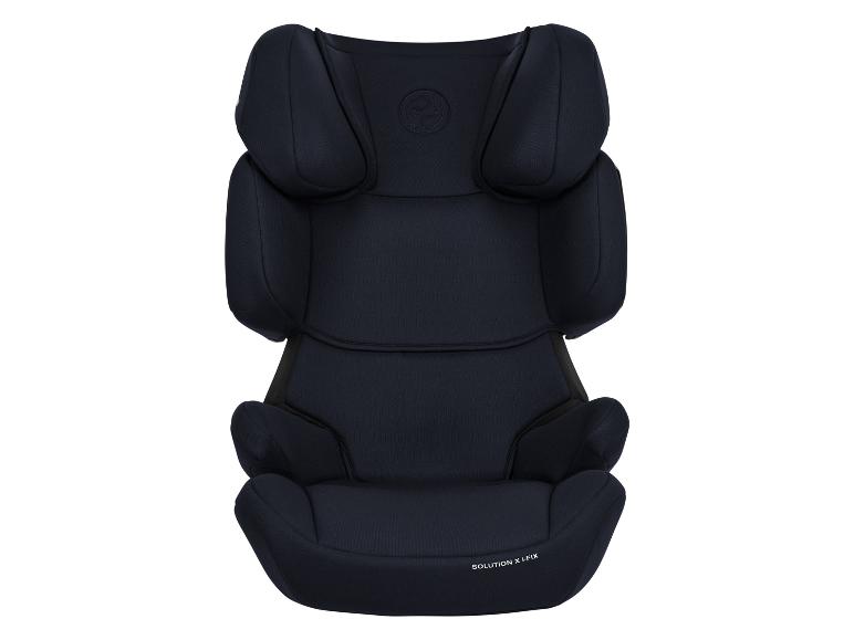 Ein dunkelblauer Cybex Kindersitz, Modell Solution X i-Fix.
