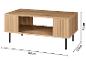 Couchtisch aus Holz mit geriffelten Details und schwarzen Beinen, 92x50x40 cm.
