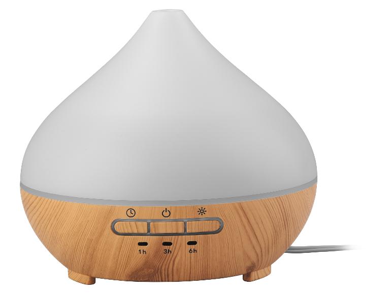 Wassertropfenförmiger Aroma-Diffusor mit Holzoptik-Basis und Bedientasten.