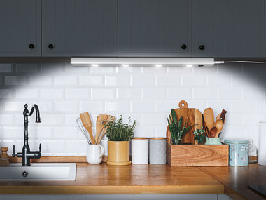 LIVARNO home LED Lichtleiste, 16 LEDs, 9,5 W