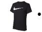 Schwarzes Nike T-Shirt mit weißem Logo.