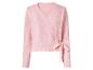 Rosa Strick-Wickelpullover mit seitlicher Bindung.