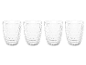 Vier klare Trinkgläser mit geometrischem Muster auf schwarzem Hintergrund.