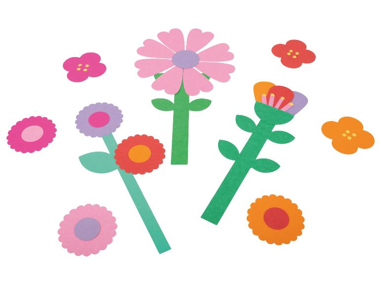 Bunte Papierblumen-Ausschnitte mit verschieden geformten Blütenblättern und Stielen.