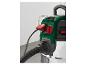 Nass- und Trockensauger mit Steckdose für Elektrowerkzeuge und angeschlossenem Schlauch.