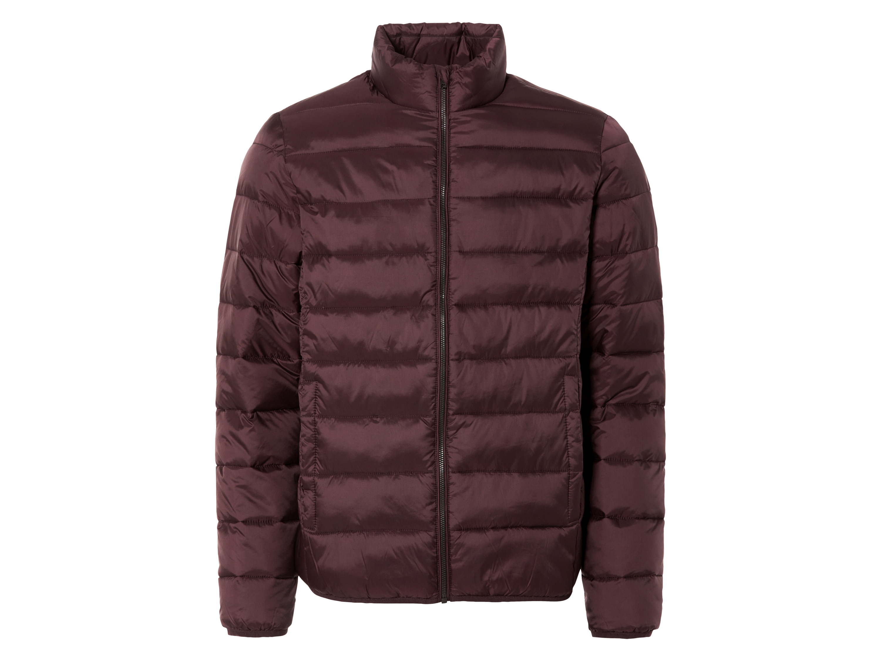LIVERGY® Herren Jacke (weinrot, XL(56/58))““ | sodass das Garn direkt und ohne weitere Färbevorgänge weiterverarbeitet werden kann. Mit Stehkragen und durchgehendem Reißverschluss und Kinnschutz Navy/olive : Kapuze mit Gummizug und durchgehendem Reißverschluss sowie Kinnschutz Produktmerkmale tabletd Farbe: navy, olive, weinrot Muster: – Detail: seitliche Eingrifftaschen, wasserabweisendes Obermaterial, leicht und warm, windabweisend Schnitt: – Kragenform: weinrot: Stehkragen Material: Polyamid Futter: Polyester Wattierung: Polyester recycelt Pflegehinweis: waschen bei max. 40 °C Pflegeleicht nicht bleichen schonende Trocknung im Wäschetrockner bei max. 60 °C nicht bügeln nicht trockenreinigen Größe: M 48/50 – XXL 60/62 Meine Lidl-Größe – so einfach gehts Einfach den Lidl-Größenrechner besuchen. Für deine Personengruppe und Produktgruppe die gemessenen Körpermaße eintragen und dann den Berechnen-Button betätigen. Schon wird dir deine Größe angezeigt. Oeko-Tex® Standard 100 Geprüft auf Schadstoffe Zertifizierungsnummer: S21-3106 Hohenstein Htti Standard 100 by Oeko-Tex® ist die weltweit bekannteste, unabhängige Zertifizierung schadstoffgeprüfter Textil- und Lederprodukte aller Art – vom Garn und den Stoffen bis hin zum gebrauchsfertigen Artikel. Das Label bestätigt