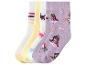 Fünf Paar Kindersocken mit Einhorn-Designs und Streifen.