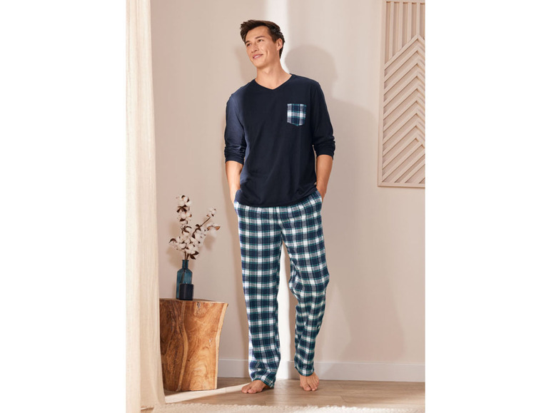 Gehe zu Vollbildansicht: LIVERGY® Herren Pyjama mit Flanell-Hose - Bild 5