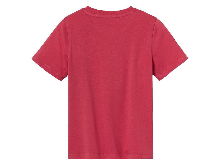 Ein rotes T-Shirt mit kurzen Ärmeln.