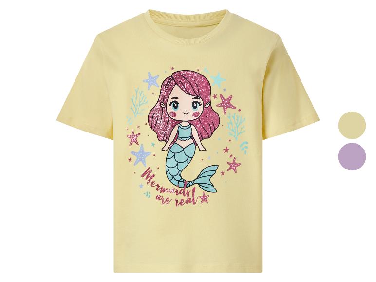 Gelbes Kurzarm-T-Shirt mit Meerjungfrauen-Print und dem Text „Mermaids are real“.