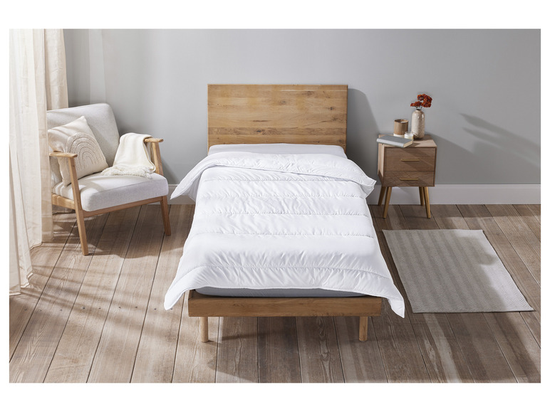 Gehe zu Vollbildansicht: LIVARNO home Anti-Milben-Bettdecke, 135 x 200 cm - Bild 2