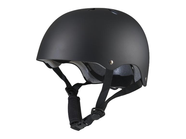 Schwarzer Schutzhelm für Sport, mit verstellbaren Riemen.
