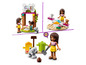 LEGO Friends Spielset mit zwei Puppen, einem Hundehaus und einem Spielplatz.
