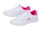 Weiße und rosa Crivit Sportschuhe.