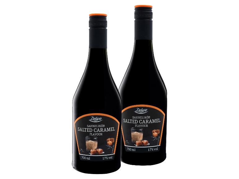 Zwei Flaschen Sahnelikör mit gesalzenem Karamellgeschmack, 17% vol und 700 ml.