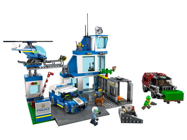 LEGO Polizeistation mit Hubschrauber, Polizeiauto und Gefängnis.