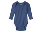Ein blauer Lupilu Baby-Body mit langen Ärmeln.
