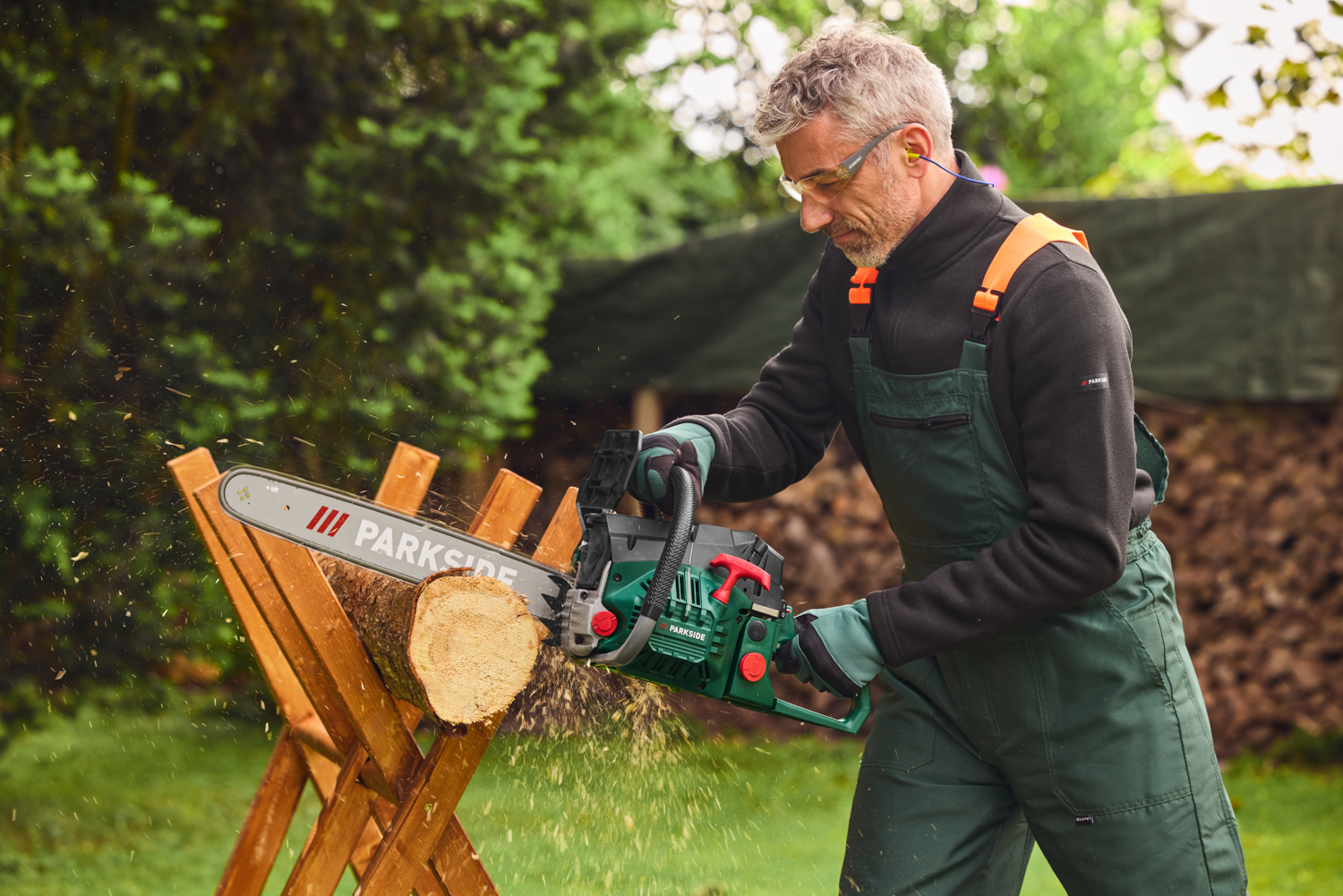PARKSIDE® Benzin-Kettensäge »PBKS 53 C4« – Bild 2 von 4