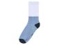 Hellblaue Socke mit schwarzer Spitze und Ferse, und weißem Bund