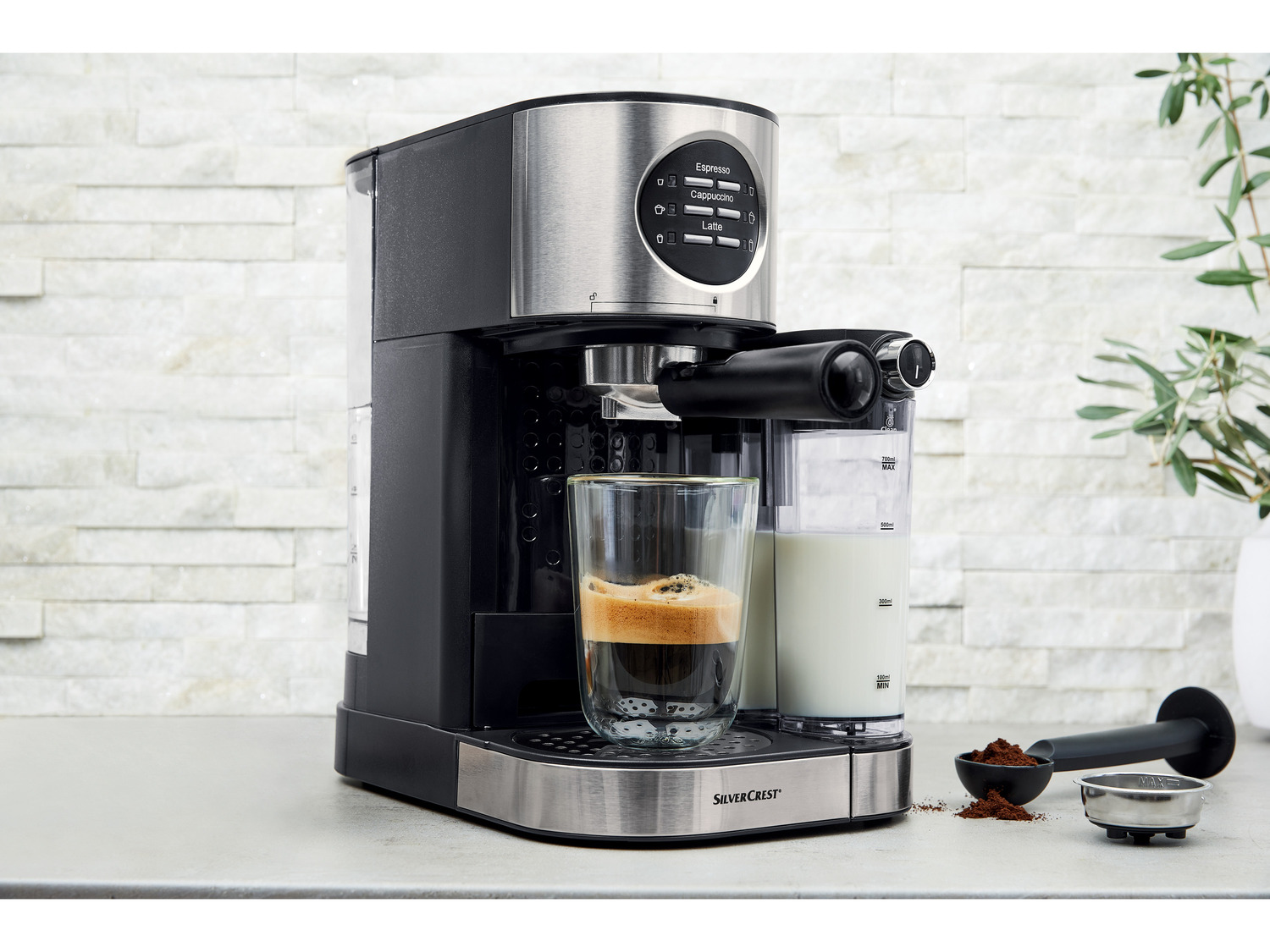 Espressomaschine SILVERCREST® TOOLS mit Milcha… KITCHEN