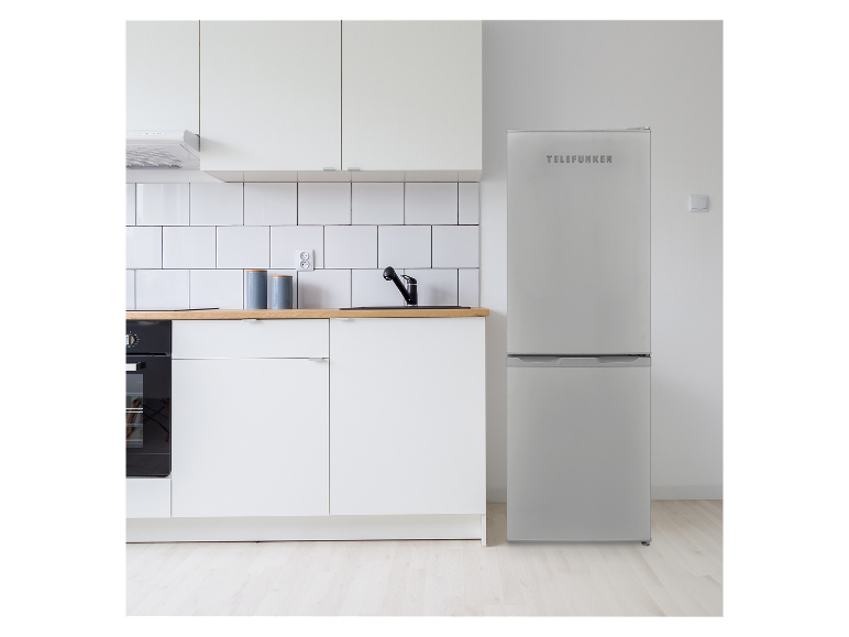 Telefunken Kühlschrank in einer modernen Küche.