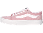 Rosa Canvas-Sneaker mit weißen Schnürsenkeln und weißer Sohle.
