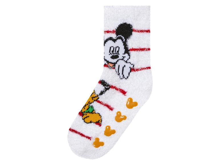 Weiße Socken mit Mickey Mouse und Plüschfutter.