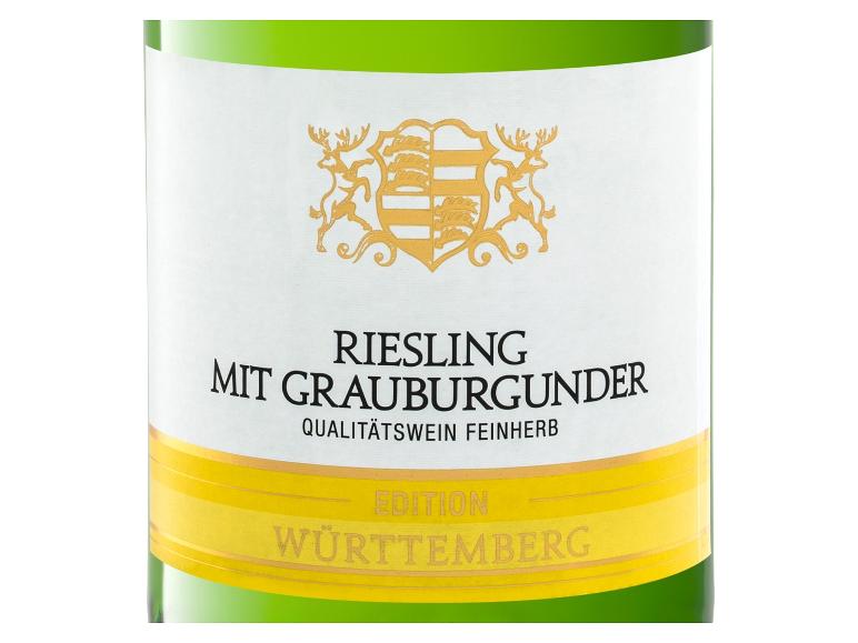 Weißwein-Etikett mit der Aufschrift „Riesling mit Grauburgunder“ und Wappen mit Hirschen.