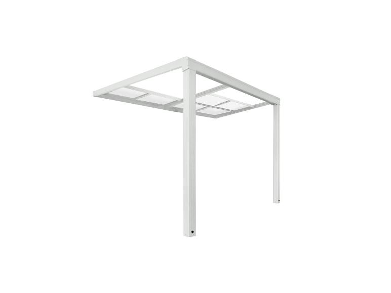 Weiße Aluminium-Pergola mit transparentem Dach, Vorderansicht.