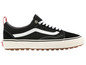 Schwarze Vans Old Skool Sneaker mit dicker Sohle.