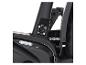 Detail des Ladeanschlusses eines E-Bikes mit sichtbarer Kette.