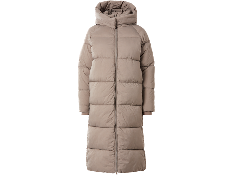 Damen-Long-Pufferjacke in Taupe mit Kapuze und Reißverschluss vorne.
